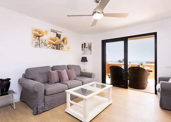 Exklusives Attic Mit Atemberaubendem Meerblick By Interhome