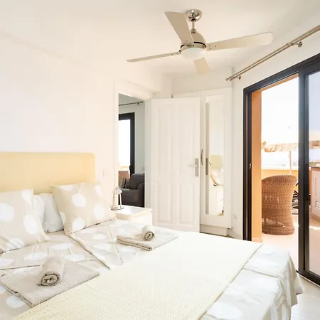 Apartman Exklusives Attic Mit Atemberaubendem Meerblick By Interhome Playa de las Américas