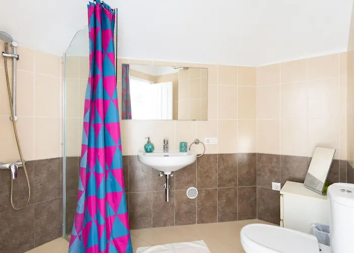 Apartman Exklusives Attic Mit Atemberaubendem Meerblick By Interhome *