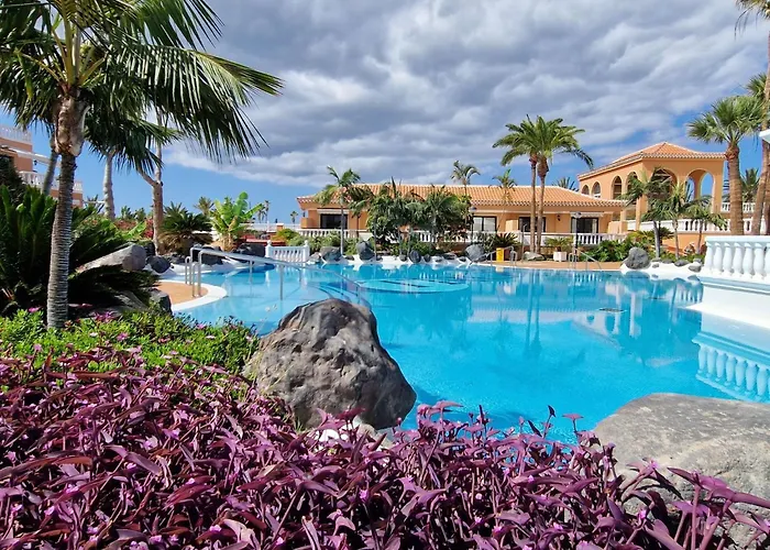 Exklusives Attic Mit Atemberaubendem Meerblick By Interhome Apartman *