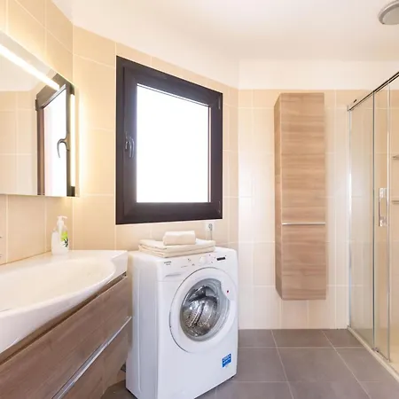 Apartment Exklusives Attic Mit Atemberaubendem Meerblick By Interhome Playa de las Americas (Tenerife)