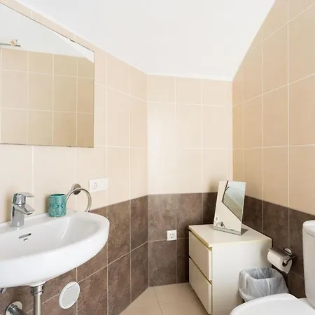 Exklusives Attic Mit Atemberaubendem Meerblick By Interhome Playa de las Americas (Tenerife)