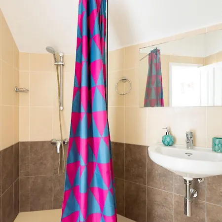 Exklusives Attic Mit Atemberaubendem Meerblick By Interhome Playa de las Americas (Tenerife)