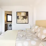 Exklusives Attic Mit Atemberaubendem Meerblick By Interhome بلايا ذي لاس أميريكاس