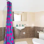 شقة Exklusives Attic Mit Atemberaubendem Meerblick By Interhome *